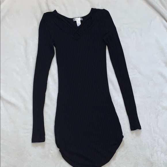 Black Ribbed Crisscross Long Sleeve Bodycon Dress - Picture 4 of 8